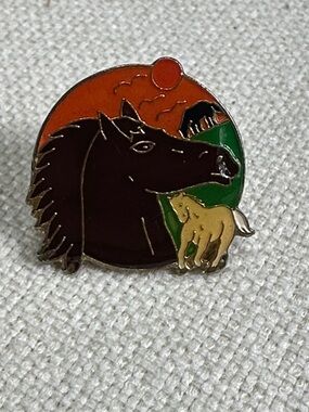 Enamel horse pin